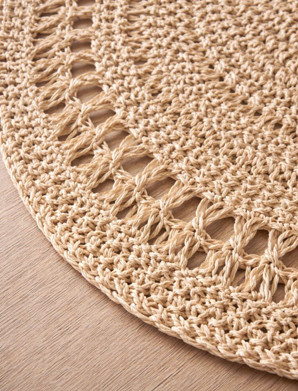 Malibu Handwoven Scallop Placemats